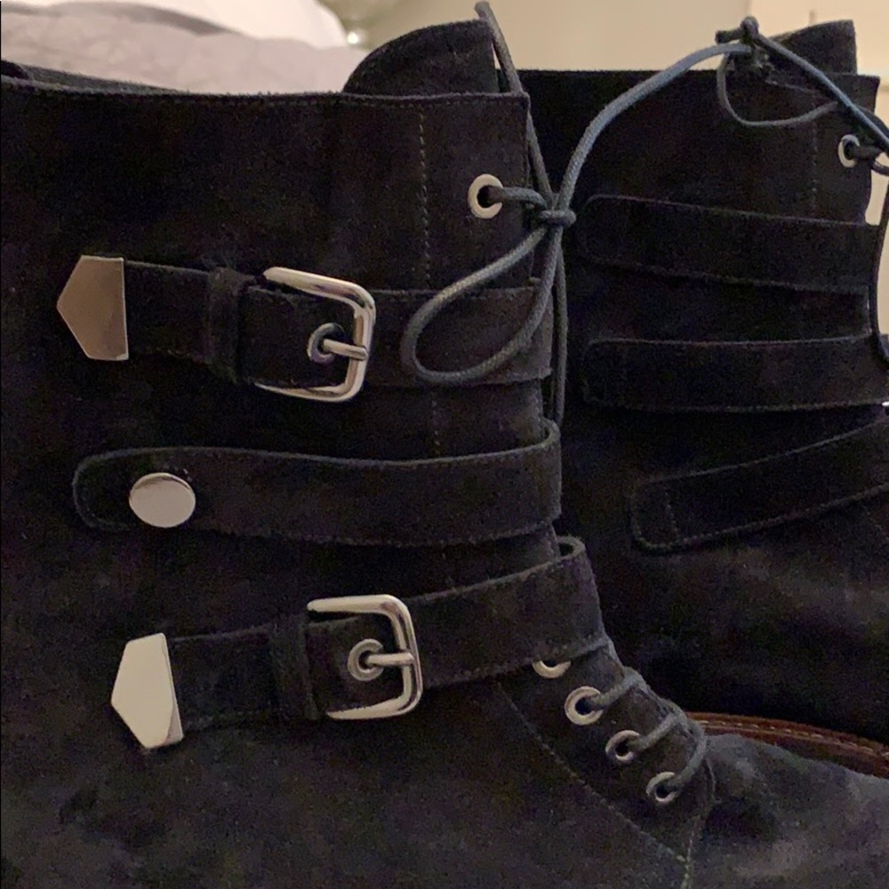 Stuart Weizmann Urbanite Buckle Boot - image 7